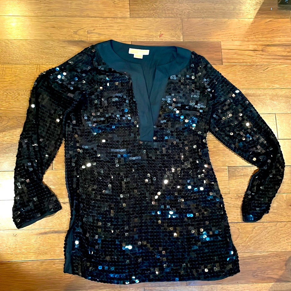 🌞Beautiful sequin Micheal Kors top! 🖤